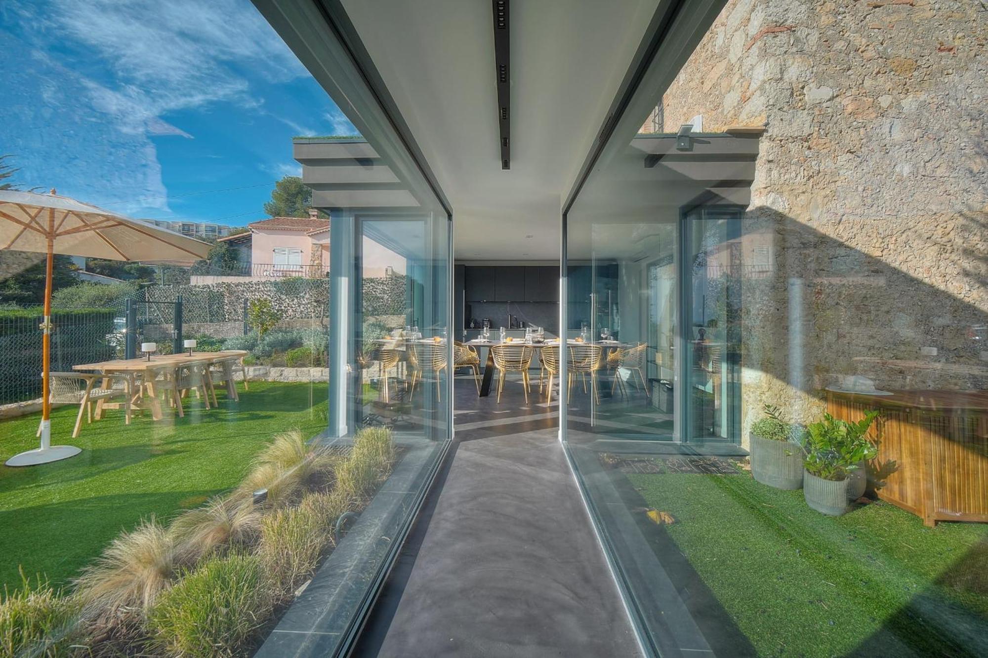 Immogroom - Superbe Villa - Piscine - Vue Mer - Parking - Clim Vallauris Exterior foto